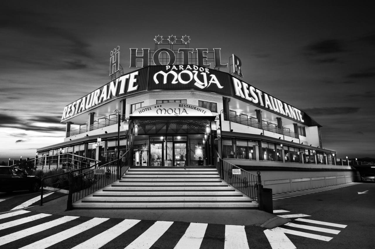 Hotel Moya Honrubia Buitenkant foto