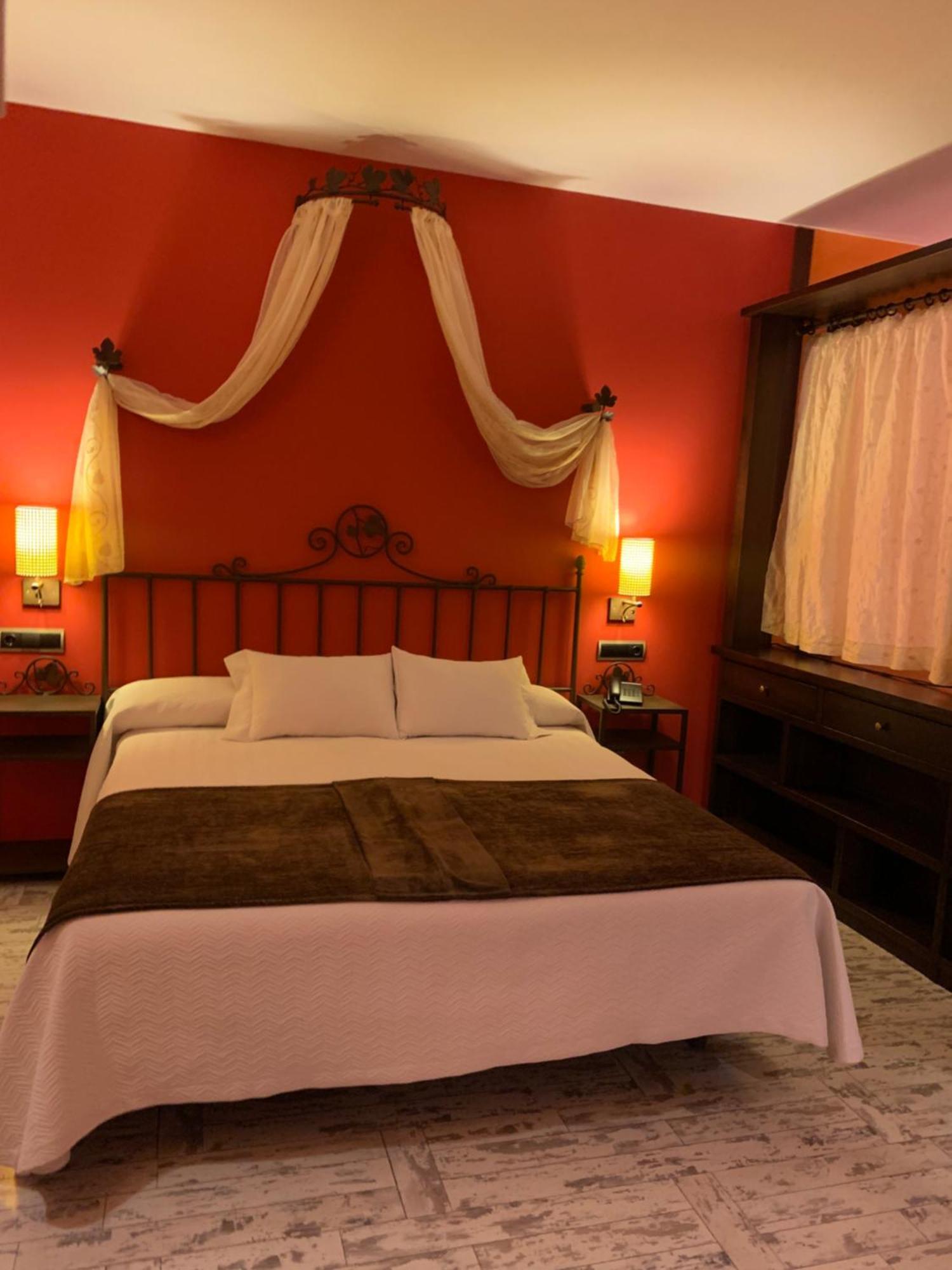 Hotel Moya Honrubia Buitenkant foto