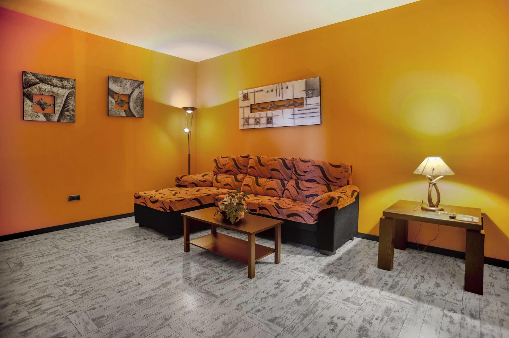 Hotel Moya Honrubia Buitenkant foto